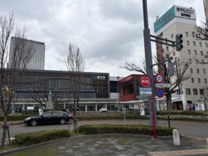 「静岡県　浜松市　探偵事務所」日本海を望む断崖絶壁